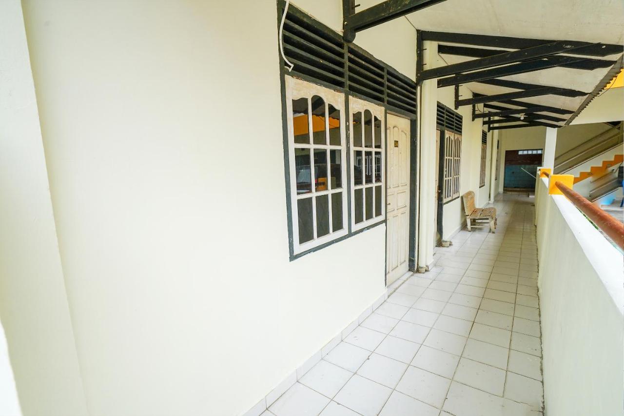 Oyo 2025 Wisma Musdalifa Palembang Exterior photo